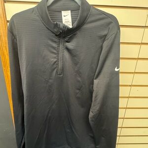 Nike Men's Black Windbreaker Jacket